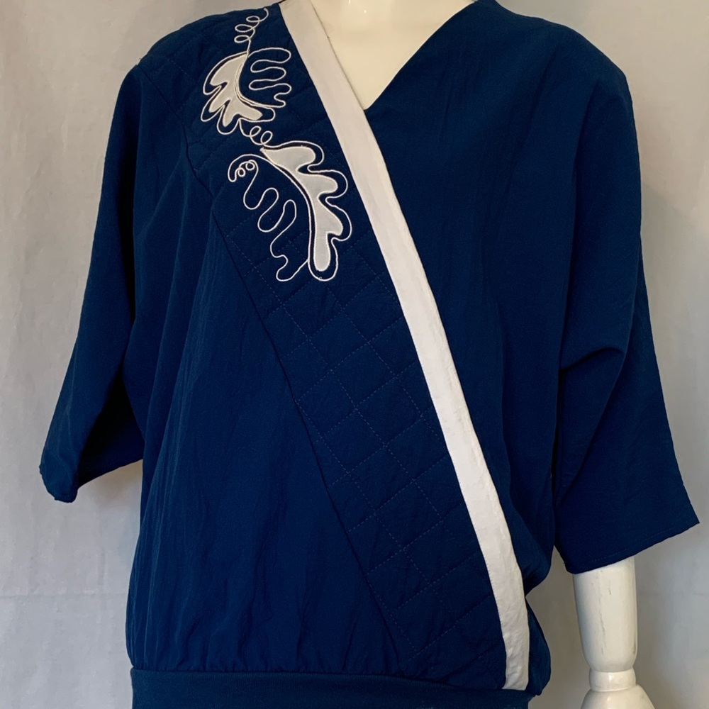 80s vintage top with shoulder pads